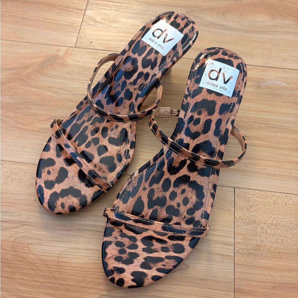 Dolce Vita Leopard Print Slide Sandals - Brown/Black